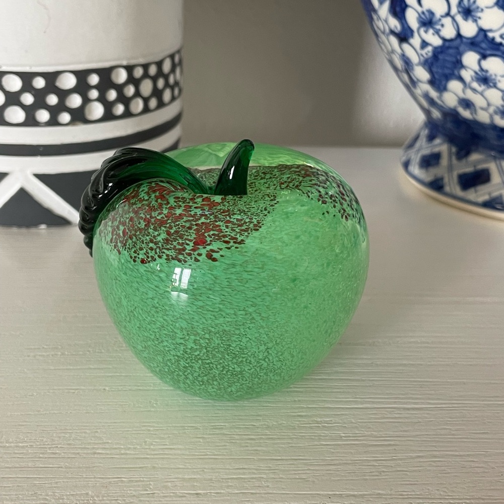 Lenox Vintage Murano Hand Blown Art Glass Green Apple Decoration Paperweight
